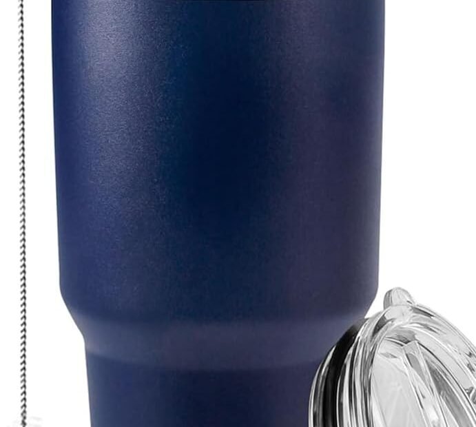 Stay Hydrated in Style: D·S 30 oz Navy Tumbler Review