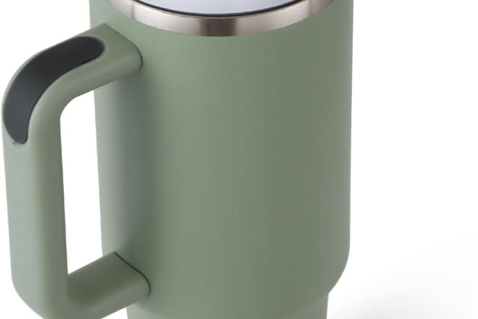Stay Chill: The Ultimate 40 oz Insulated Tumbler for On-the-Go Refreshment!