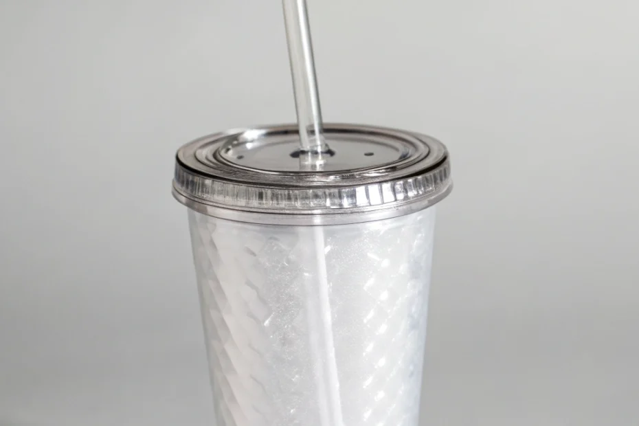 Exploring the 10 oz Tumbler: The Everyday Drinkware Essential